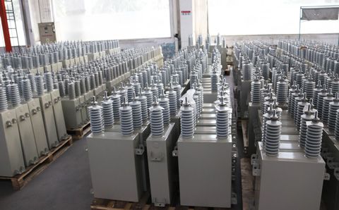 并聯電力電容器使用不當可能導致哪些問題？