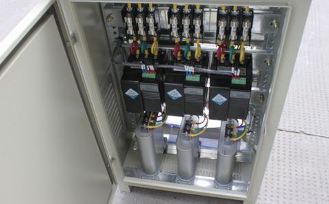 為什么大多數(shù)電力電容器的額定電壓會選擇450V或480V？